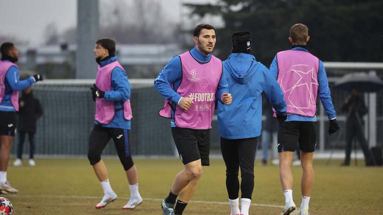 kolasinac-during MD-1 UCL training Atalanta vs Sturm Graz_0053