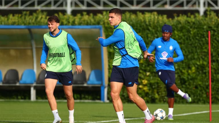 krstovic nikola-UCL League Phase MD3 Training1665