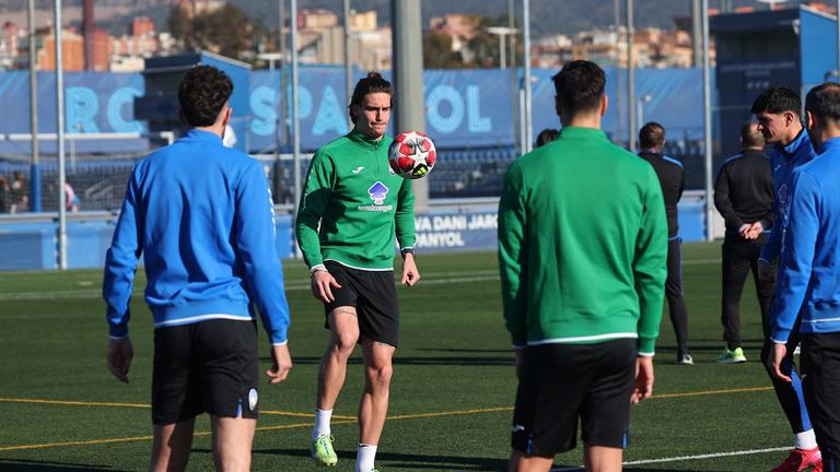 carnesecchi-during training session ahead of the UCL match between FC Barcelona - Atalanta_0183