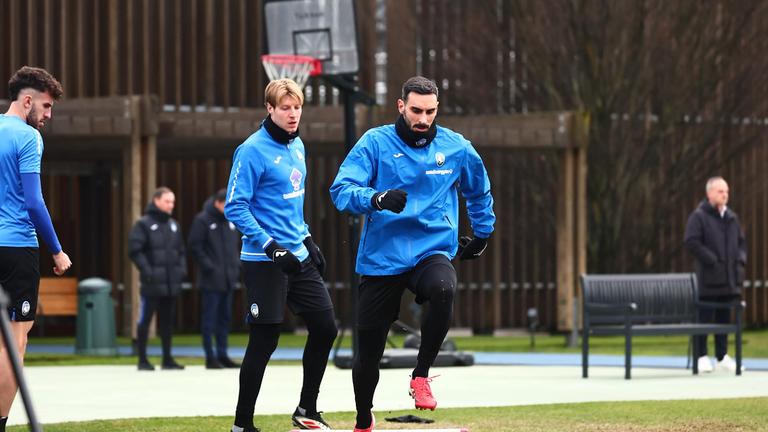 zappacosta-during training session ahead of the UCL match between Atalanta and Club Brugge_0021