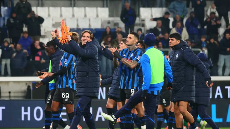 saluto ai tifosi-Coppa Italia Frecciarossa 2025-26 Ottavi Atalanta-Genoa-0064