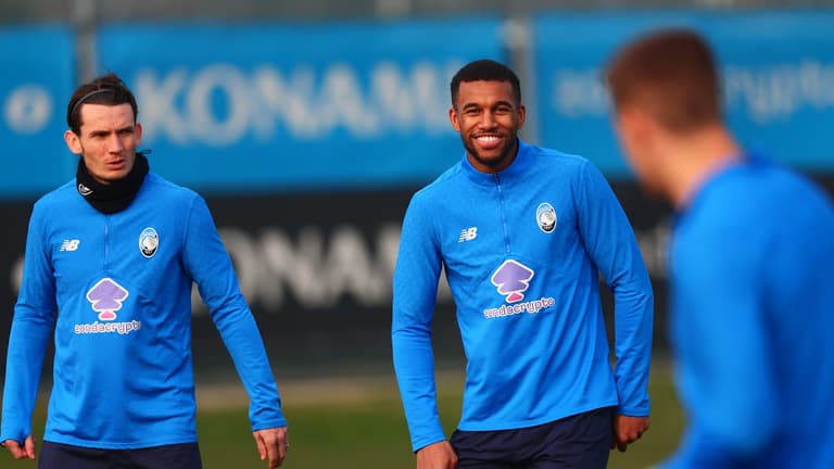 hien isak-UCL KO Play-offs Training-0330