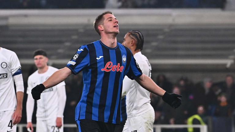 pasalic-during MD-1 UCL Atalanta vs Sturm Graz_0017