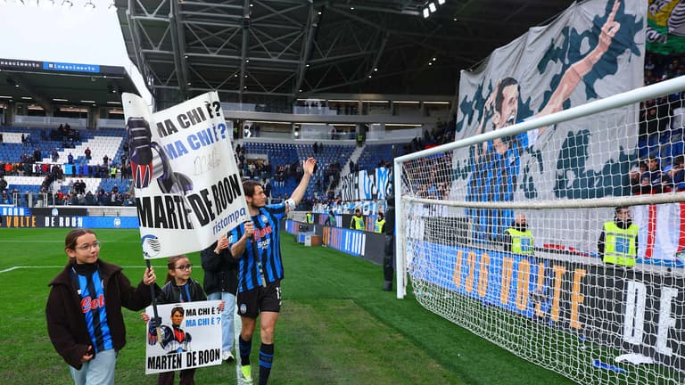 Celebrazione Marten De Roon-Serie A Enilive 25-26 Atalanta-Verona2430