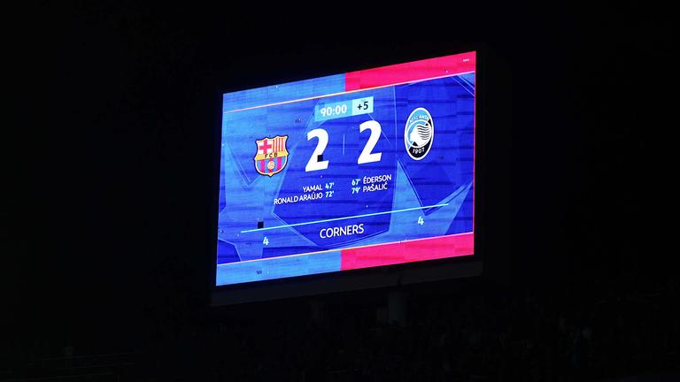 tabellone-during training session ahead of the UCL match between FC Barcelona - Atalanta_0144