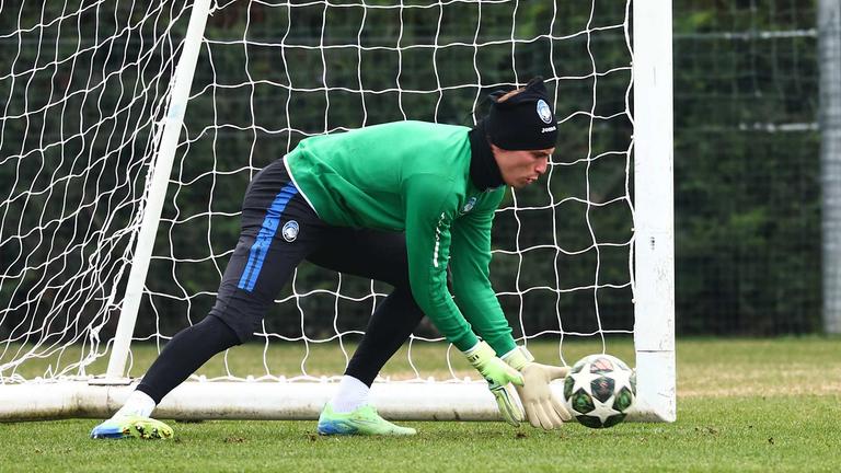 carnesecchi-during training session ahead of the UCL match between Atalanta and Club Brugge_0020