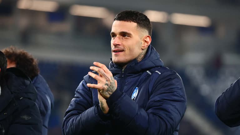 scamacca gianluca-UCL League Phase MD6 Atalanta-Chelsea-0090