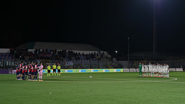 Minuto di raccoglimento per Nicola Pietrangeli - Casertana - Atalanta U23 03-12-2025 040