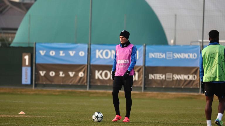 de roon-during MD-1 UCL training Atalanta vs Real Madrid_0035