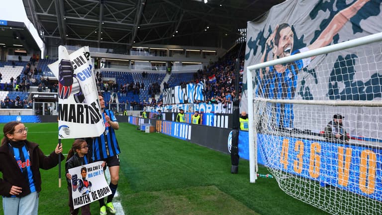 Celebrazione Marten De Roon-Serie A Enilive 25-26 Atalanta-Verona2429