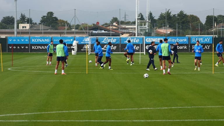 gruppo-UCL League Phase MD3 Training1688