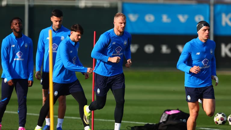 TRAINING-UCL R16  Training-0418