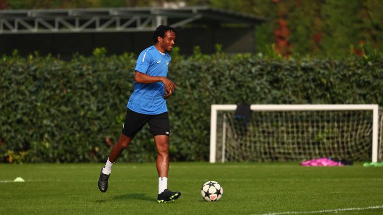 cuadrado-during MD-1 UCL training  Atalanta vs Celtic_0082