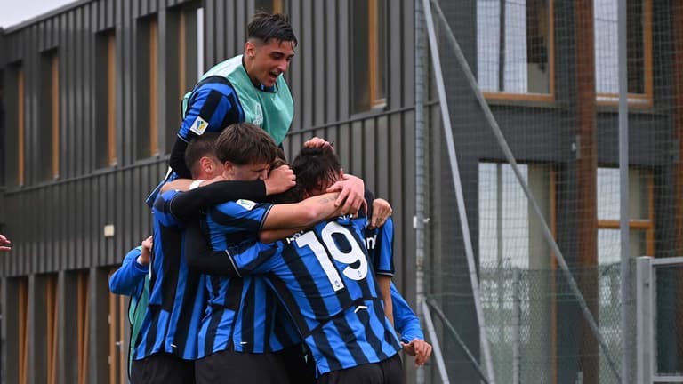 Gasparello Francesco goal 2-0 esultanza - Atalanta U19 - Slavia Praha U19 22-10-2025 131