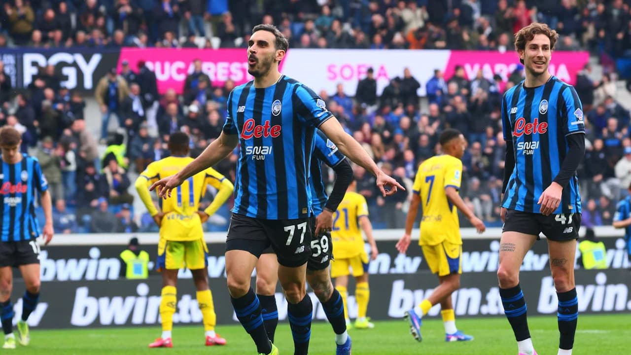 Three more points in the bag on De Roon's record day