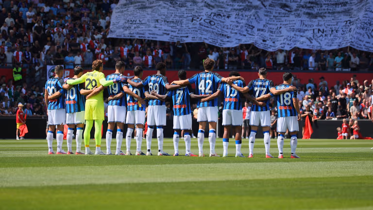 Minuto di raccoglimento | Friendly Match Feyenoord-Atalanta | Rotterdam 02-07-2026