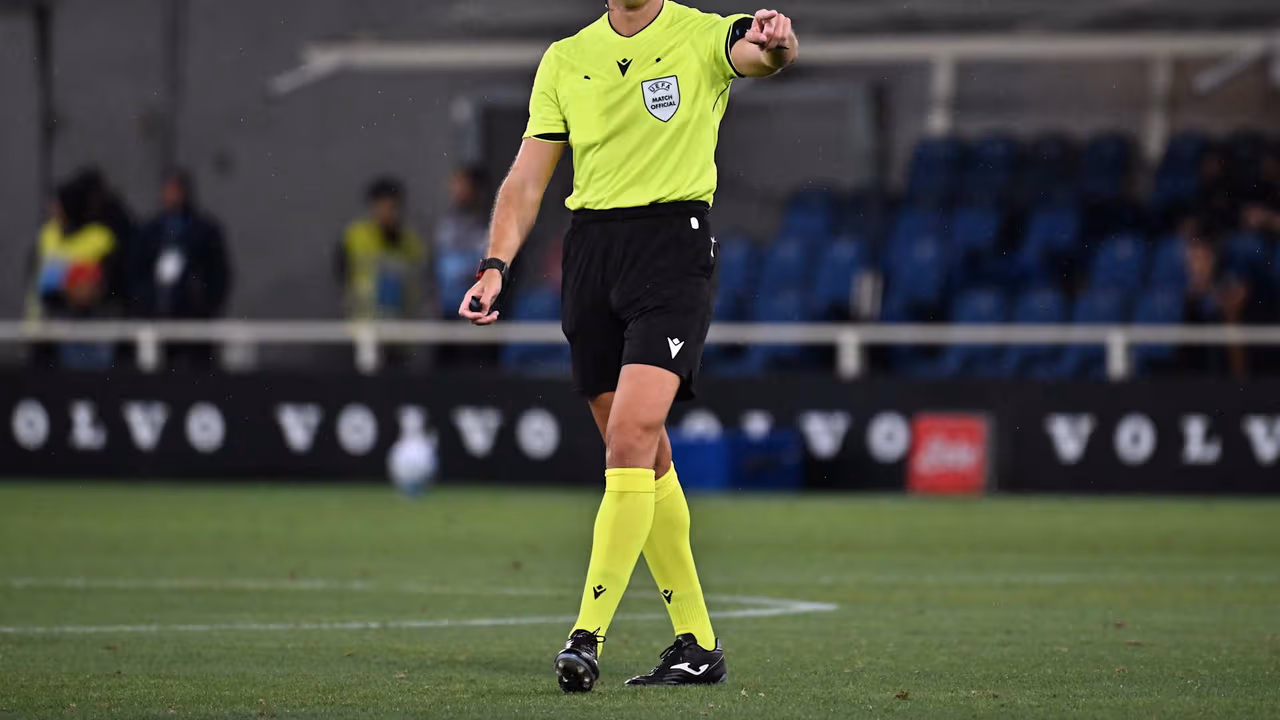 2026/27 Conference League play-off second leg: the referee