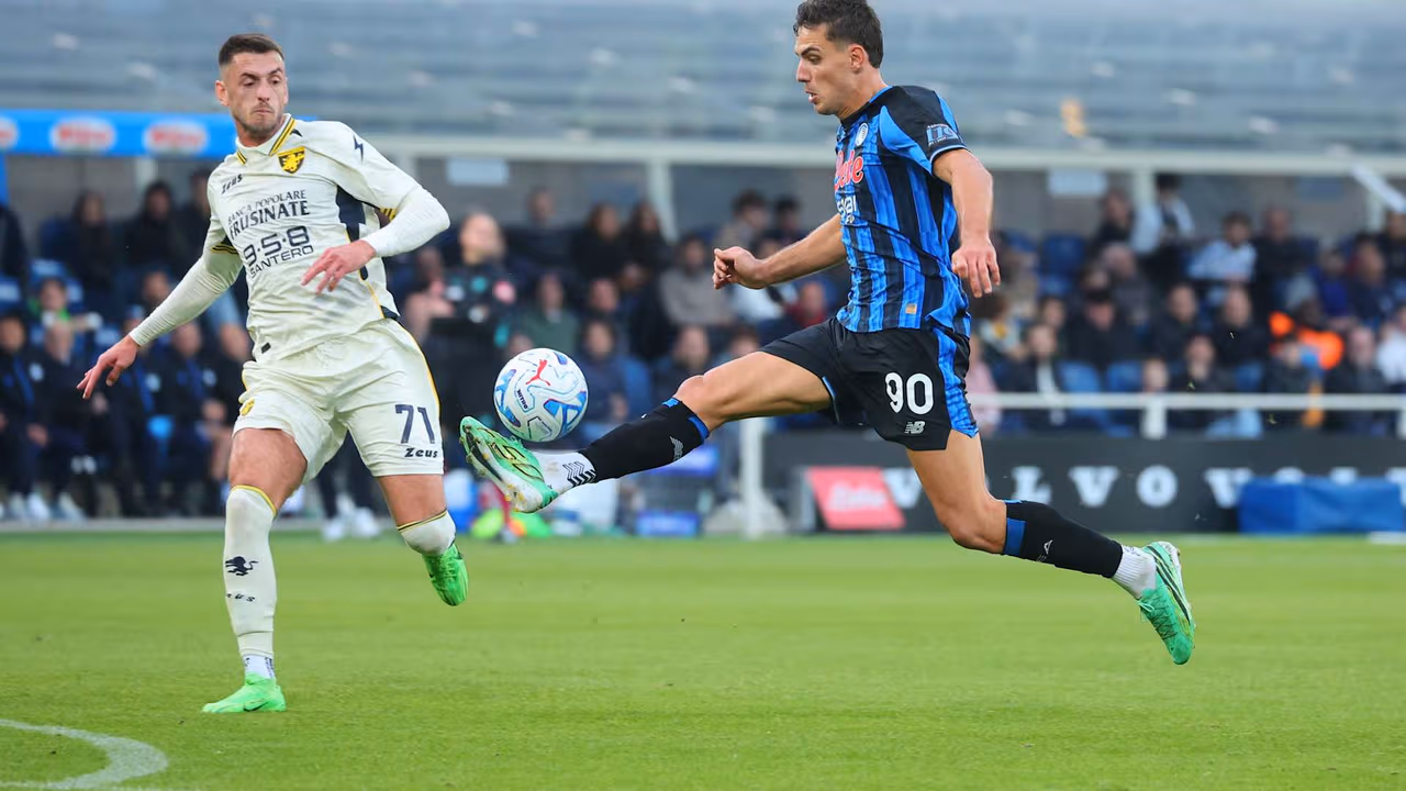 Four Goals, but It's All Square Against Frosinone: 4-4
