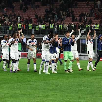 saluto ai tifosi-Serie A Enilive 2024-25 giornata 33 Milan-Atalanta_0071