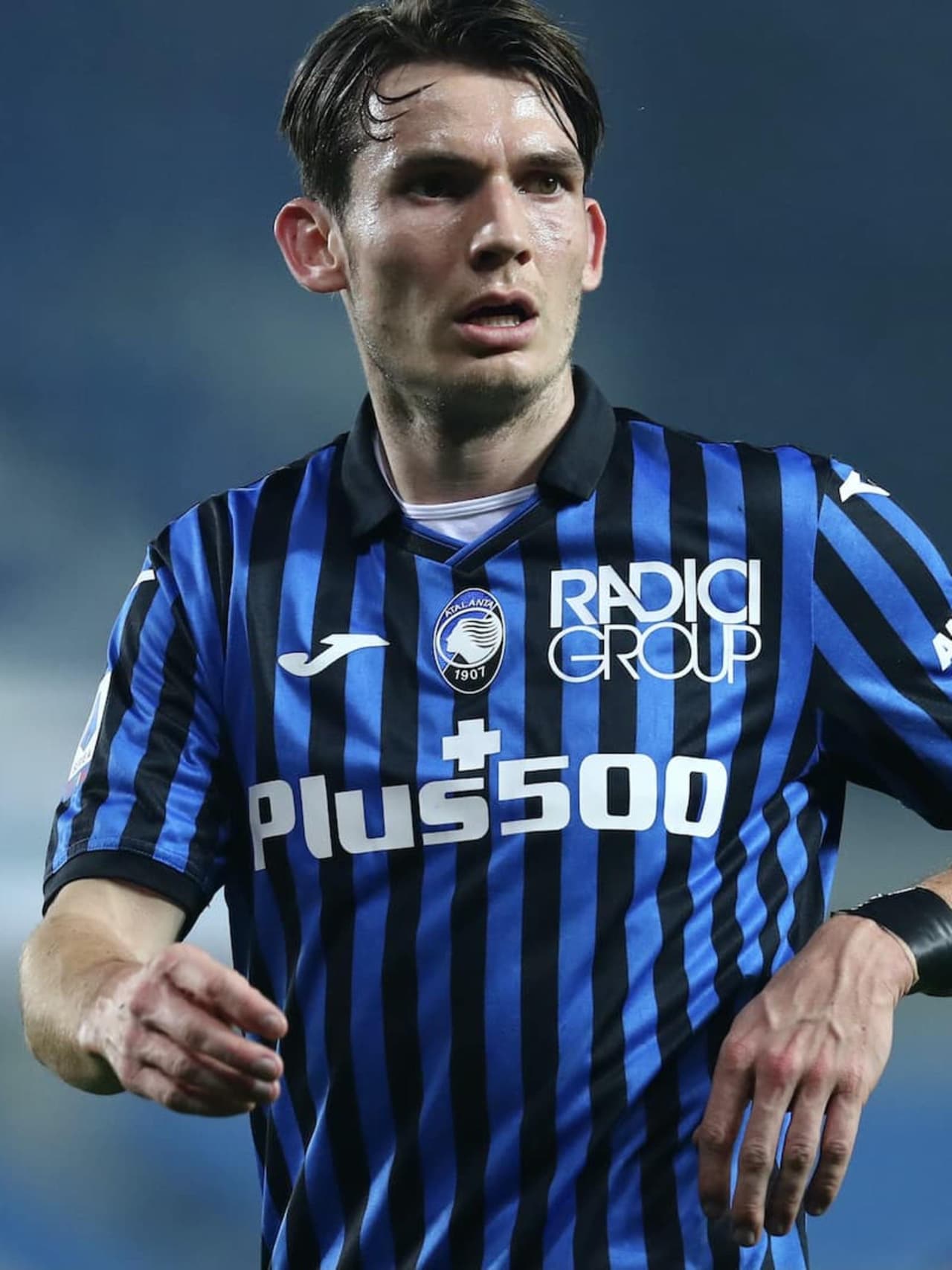 EURO2020: Netherlands call-up for de Roon
