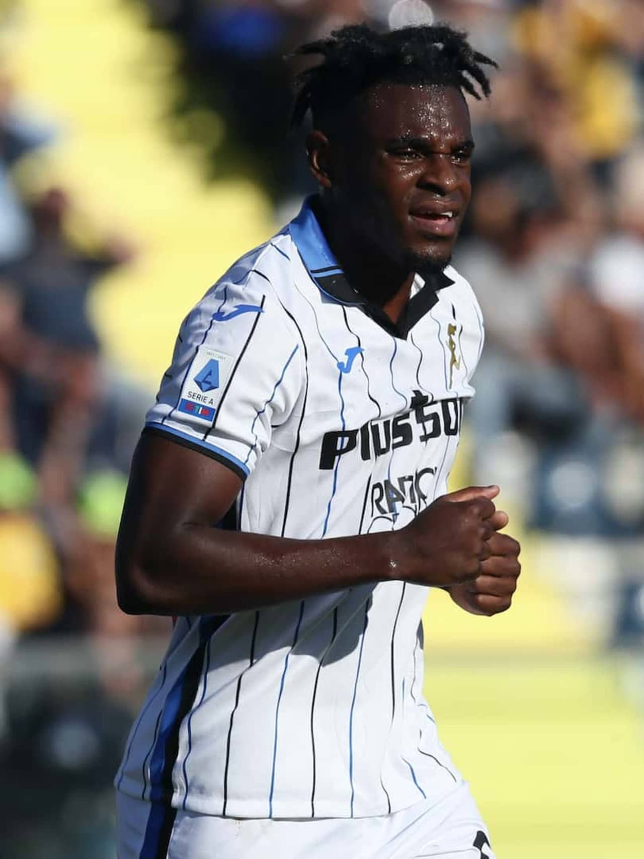 Zapata 1st Colombian with 100 Serie A goals