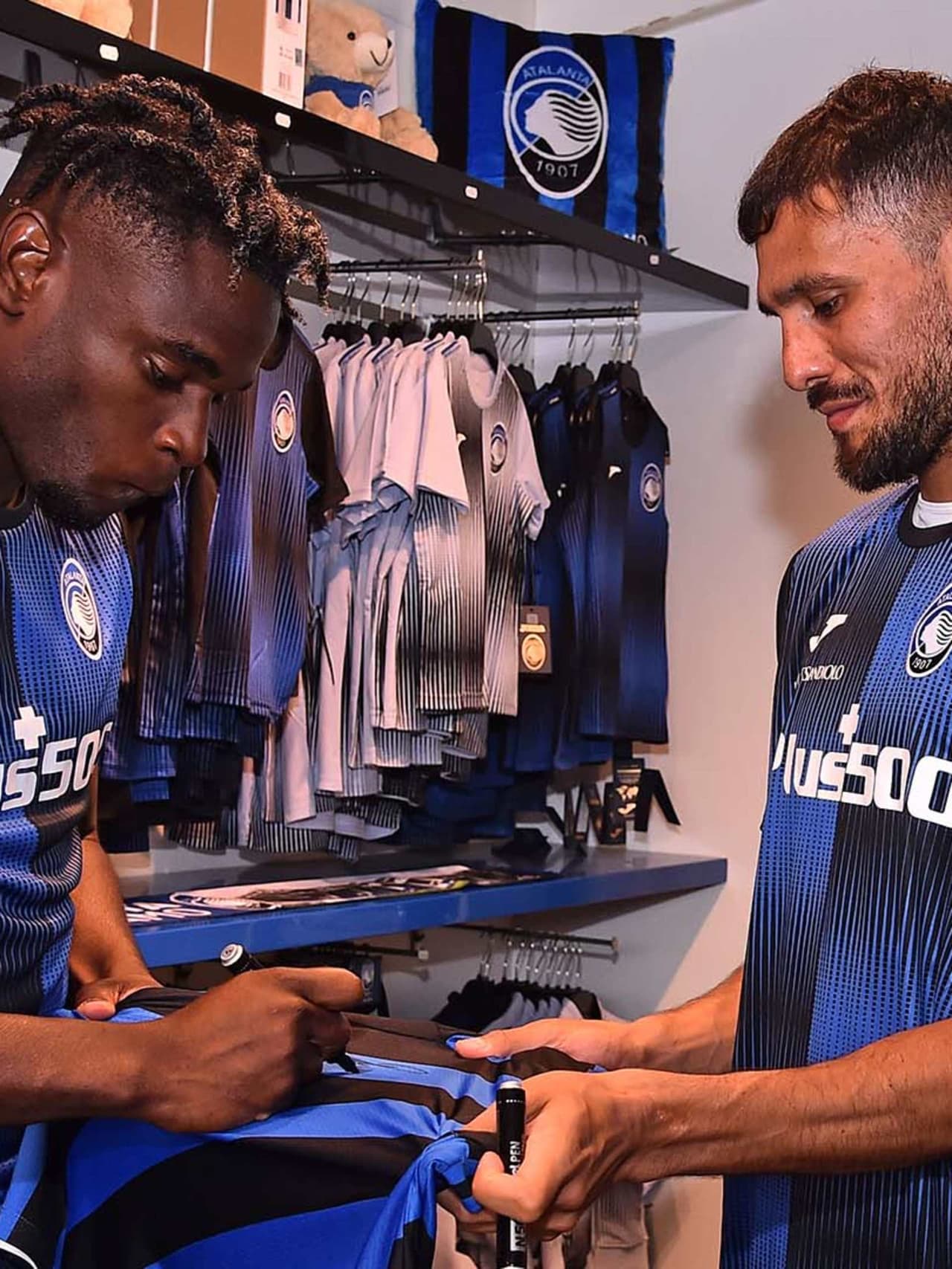 Zapata and Palomino at the Temporary Store