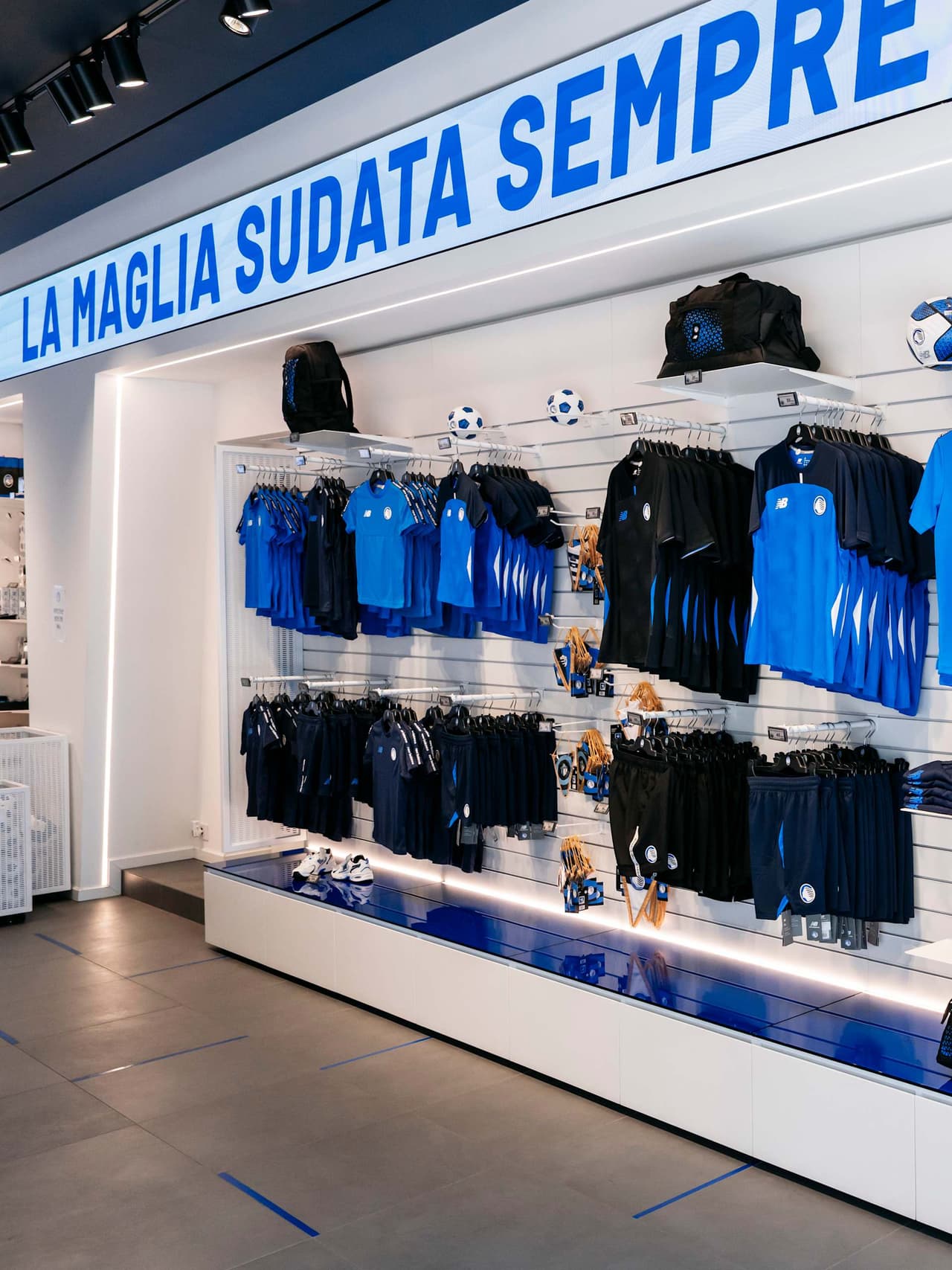Atalanta Store: Discover the New Balance 2026/27 Collection