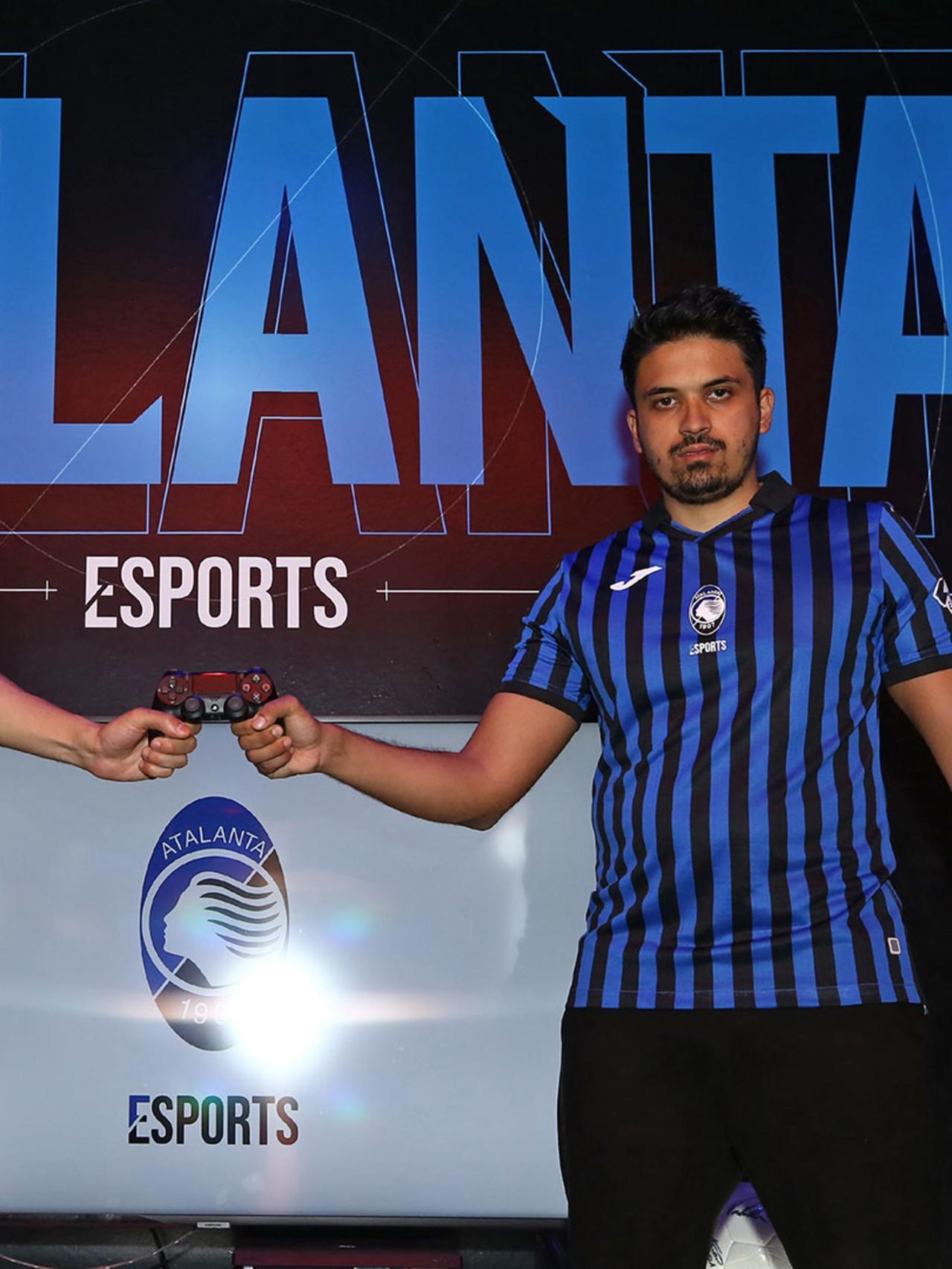 The first PES eSerie A TIM kicks off