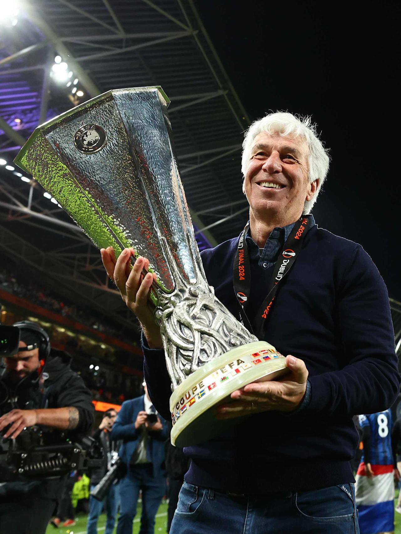 Gian Piero Gasperini awarded the Enzo Bearzot prize