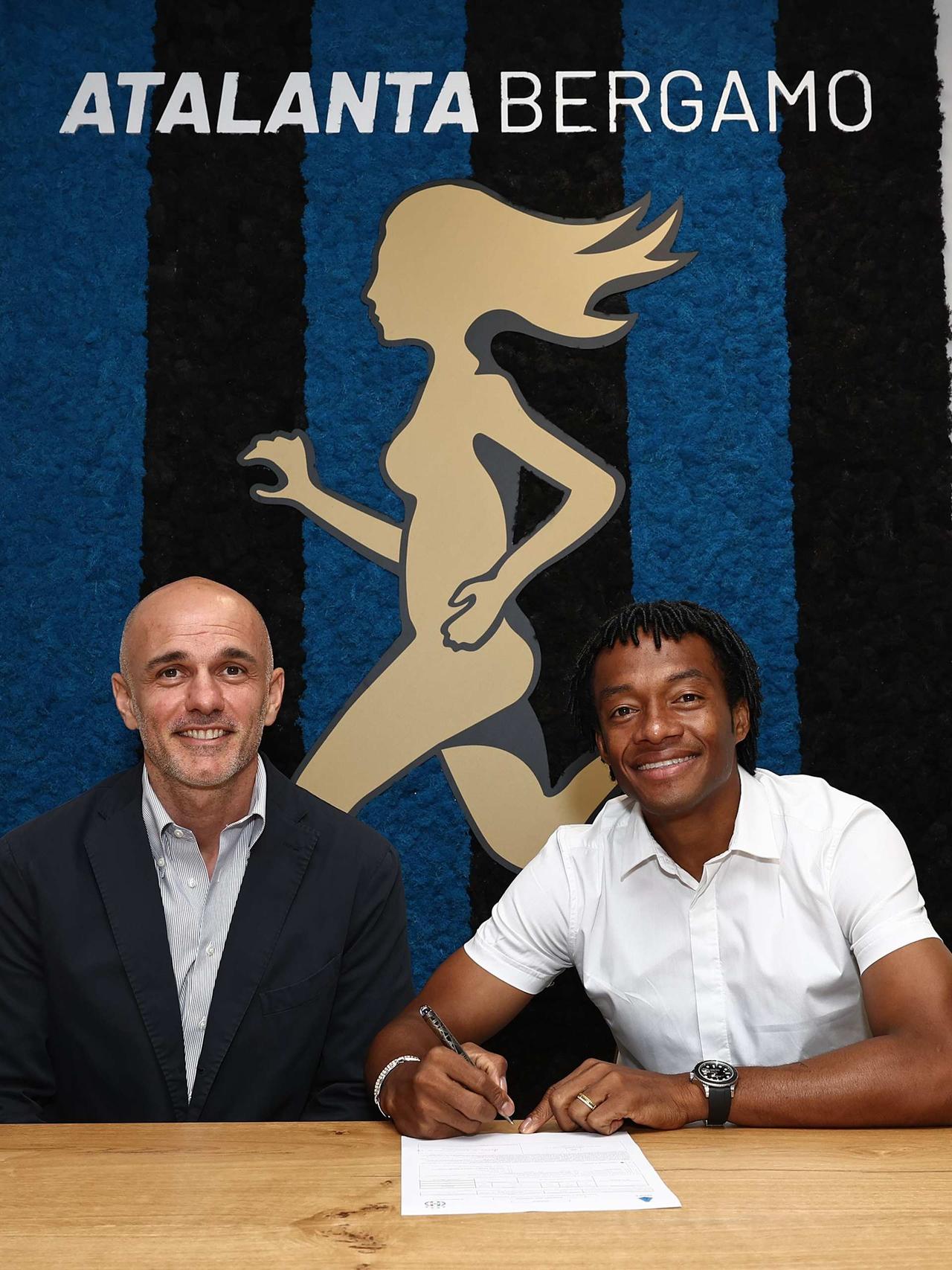 Do we hear nine?! Juan Cuadrado signs for Atalanta!