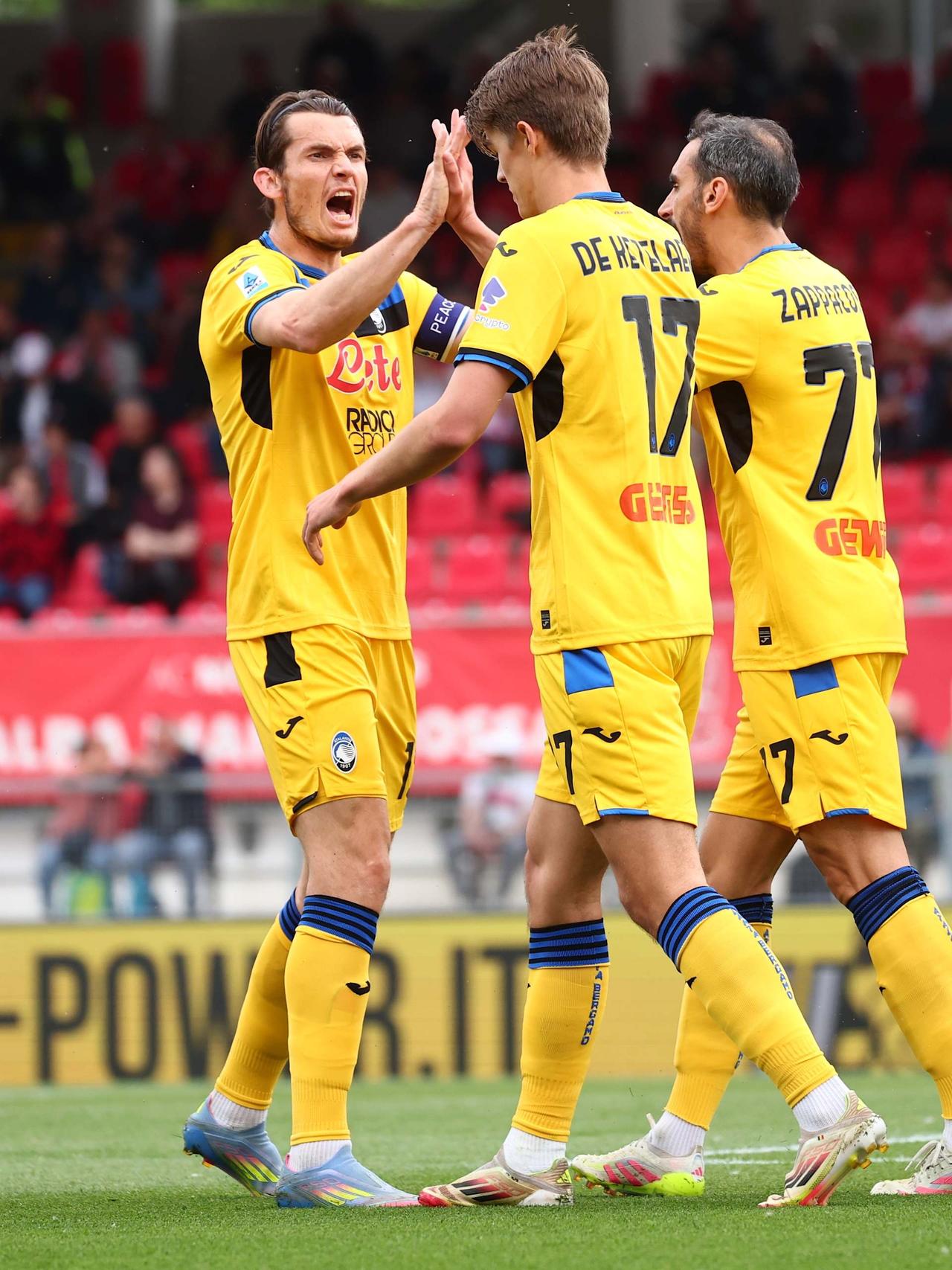 Atalanta hammer Monza for four