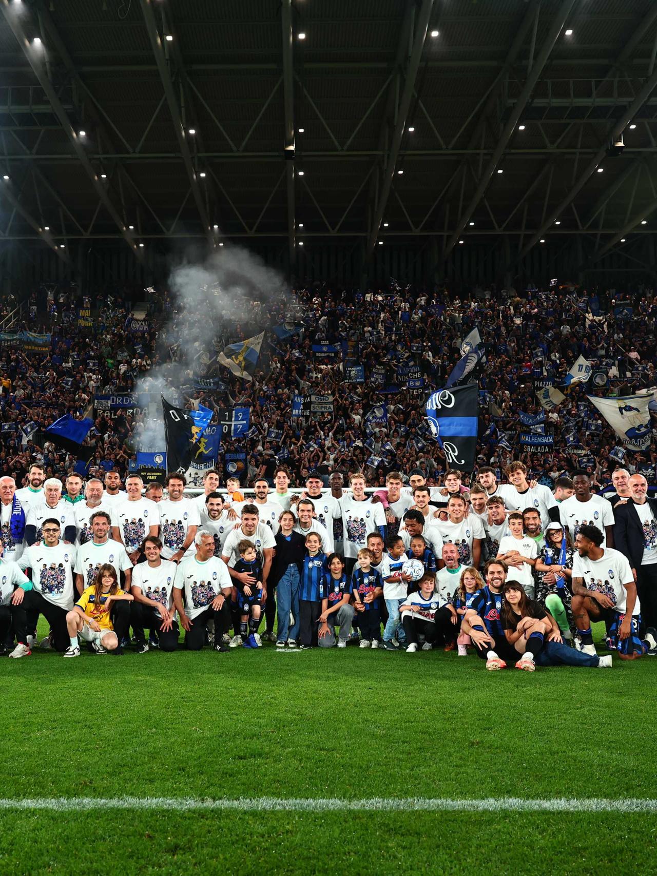 Team celebrations at the Gewiss Stadium