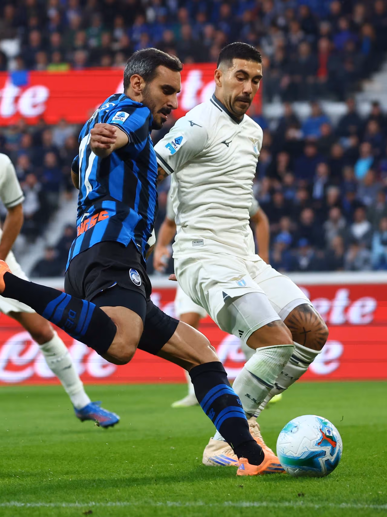 All-out attack after the break, but it ends 0-0 with Lazio