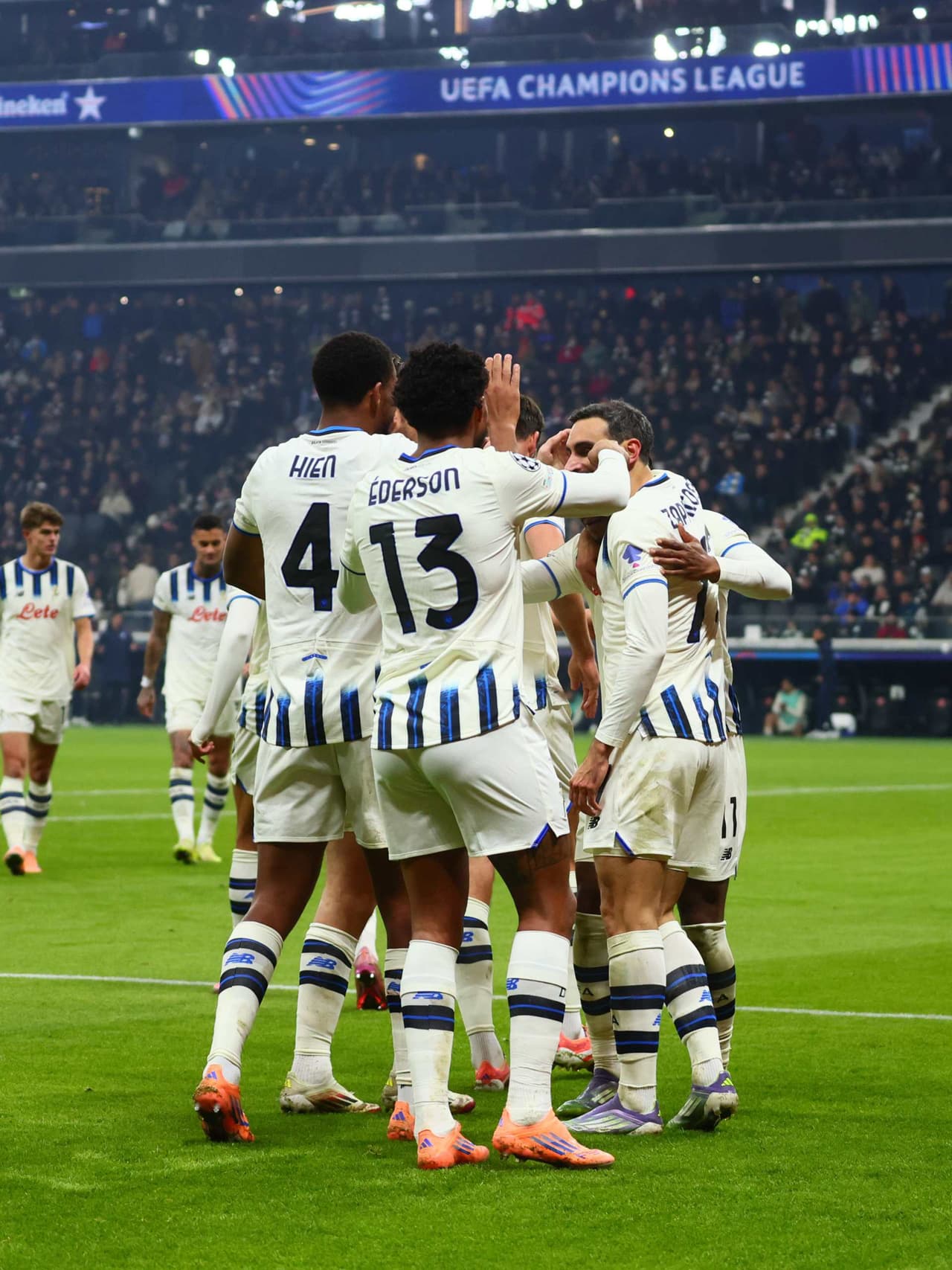 Eintracht Frankfurt 0-3 Atalanta - Live text commentary