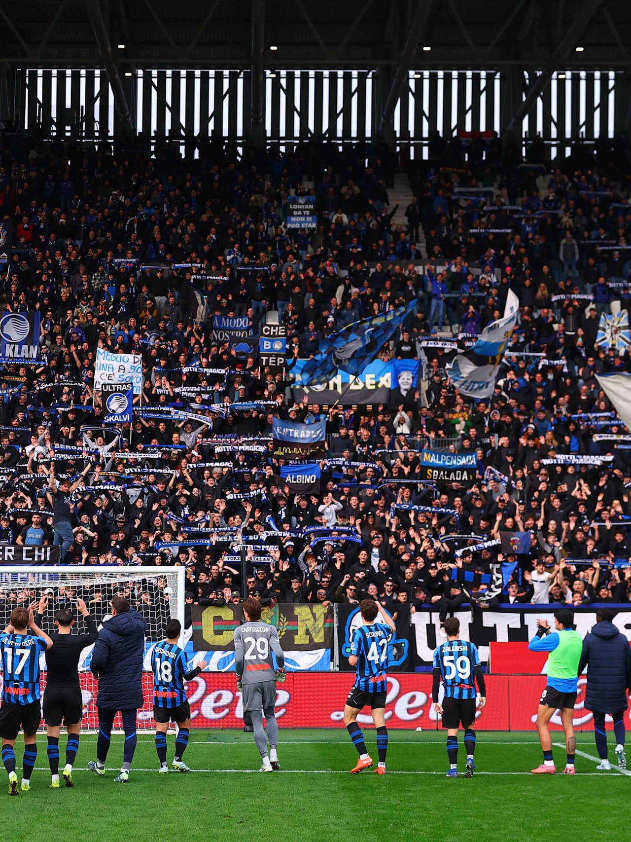 Pics from Atalanta 1-0 Hellas Verona | 2025/26 Serie A MD30