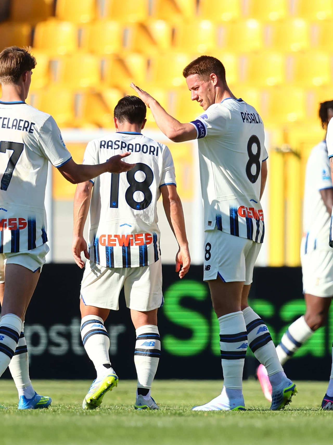 Highlights of Lecce 0-3 Atalanta | 2025/26 Serie A Enilive MD31