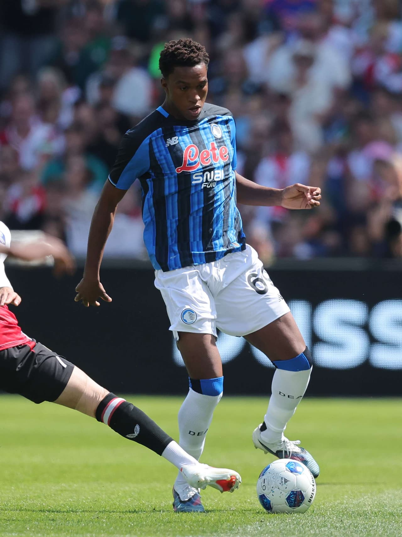Honest Ahanor joins Chelsea