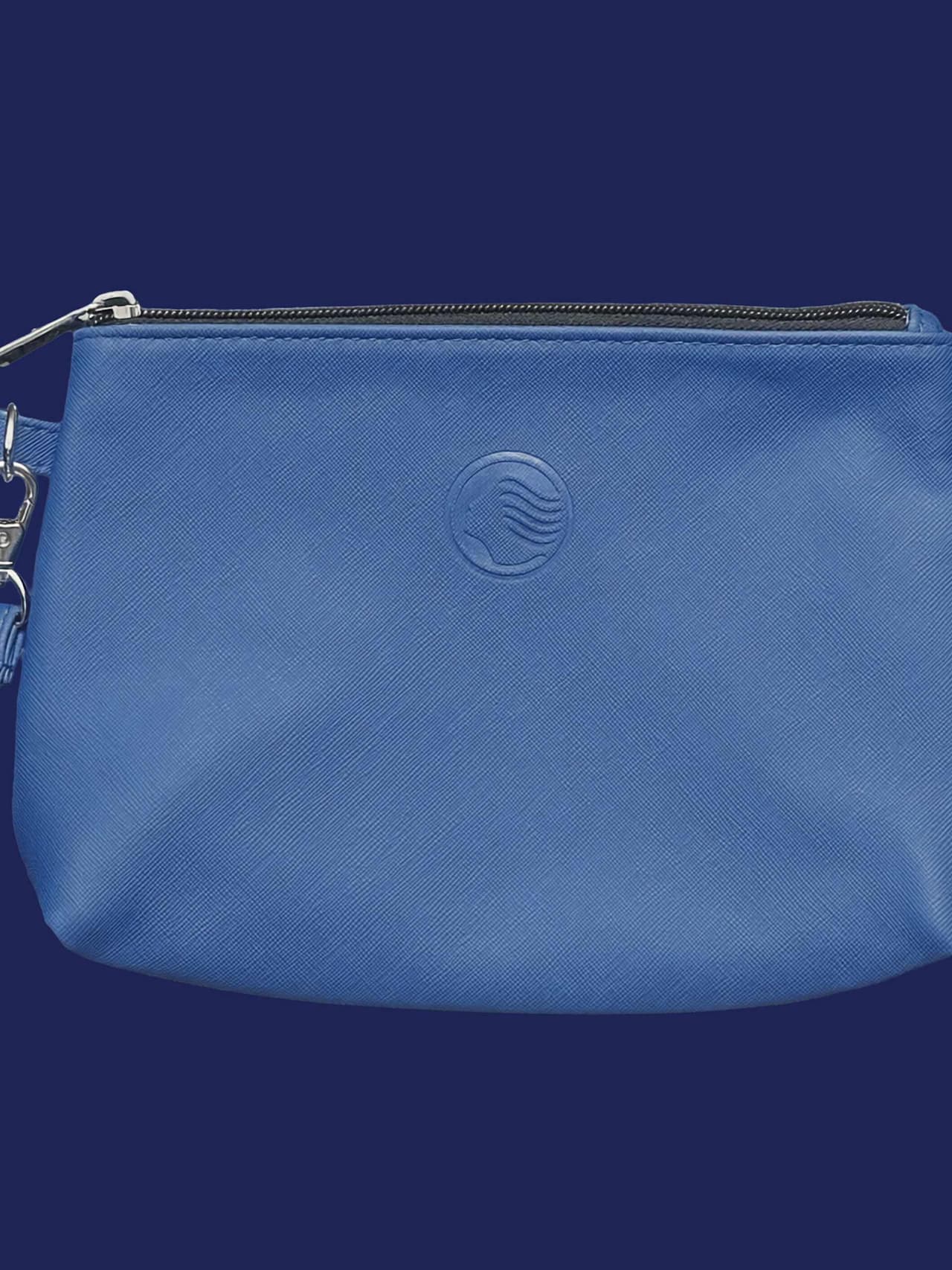 Blue leather pouch: where elegance meets Atalanta style