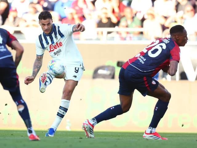 Scamacca at the double, but Cagliari come out on top