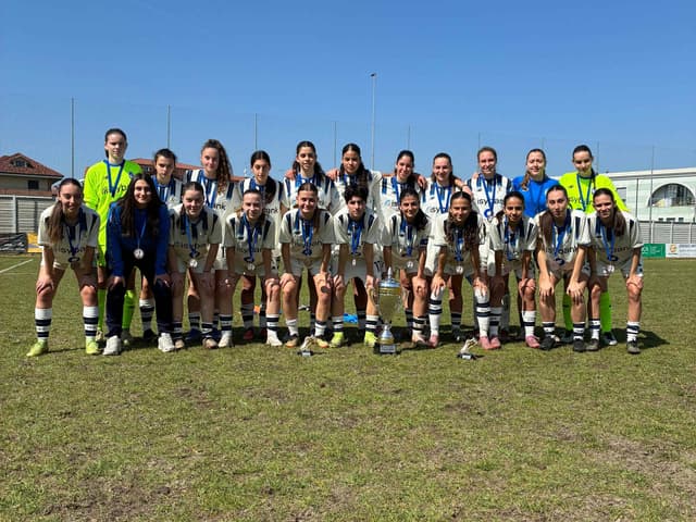 Women's sides: U17s in action at the Trofeo Nobis