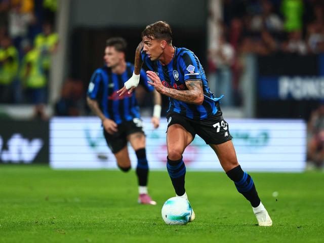 Daniel Maldini featured in Italy's 5-4 victory