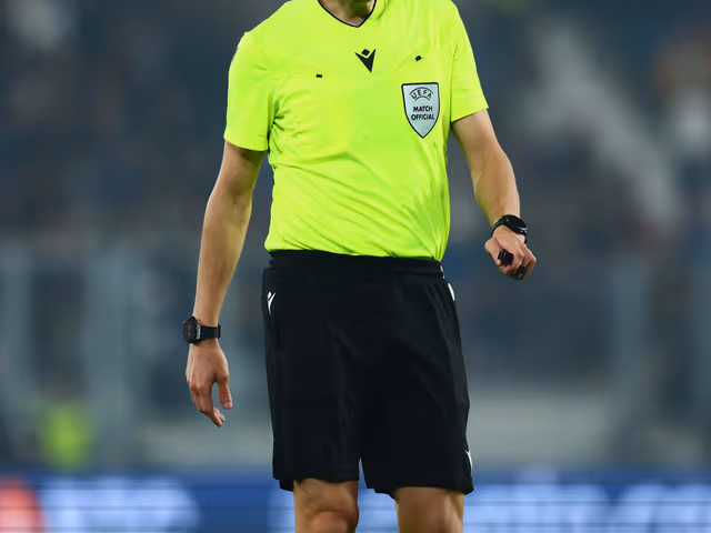 Olympique de Marseille v Atalanta: the referee | 2025/26 UCL League Phase MD4