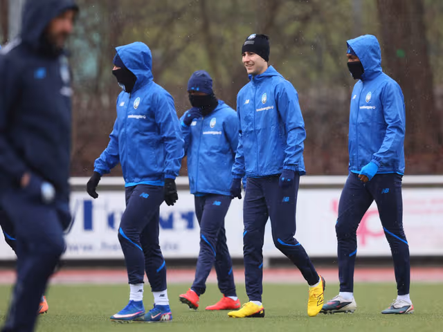 Morning training session to prepare for Napoli match