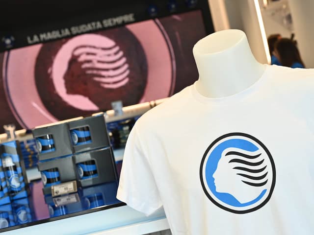 New Balance Arena Store: open from 15:00 CEST to 19:00 CEST on Tuesday 4 August
